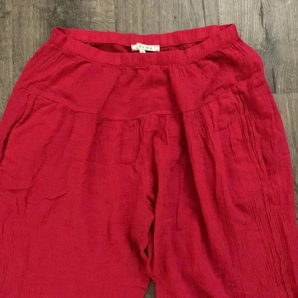 XiRENA PRESLEY DOUBLE GAUZE PANT PEBBLE RED SIZE SMALL - Picture 3 of 5